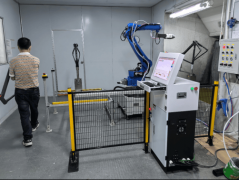 加快智能制制手艺正在保守财产的渗入取融